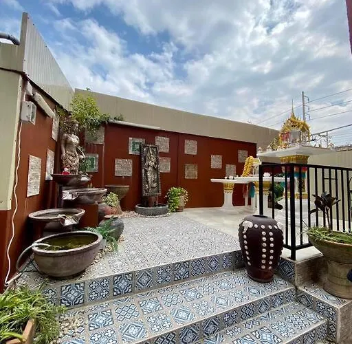 Apartment Ratanawong Place 557 Bangkok
