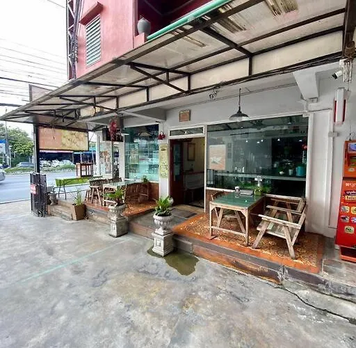 Ratanawong Place 557 Apartment *